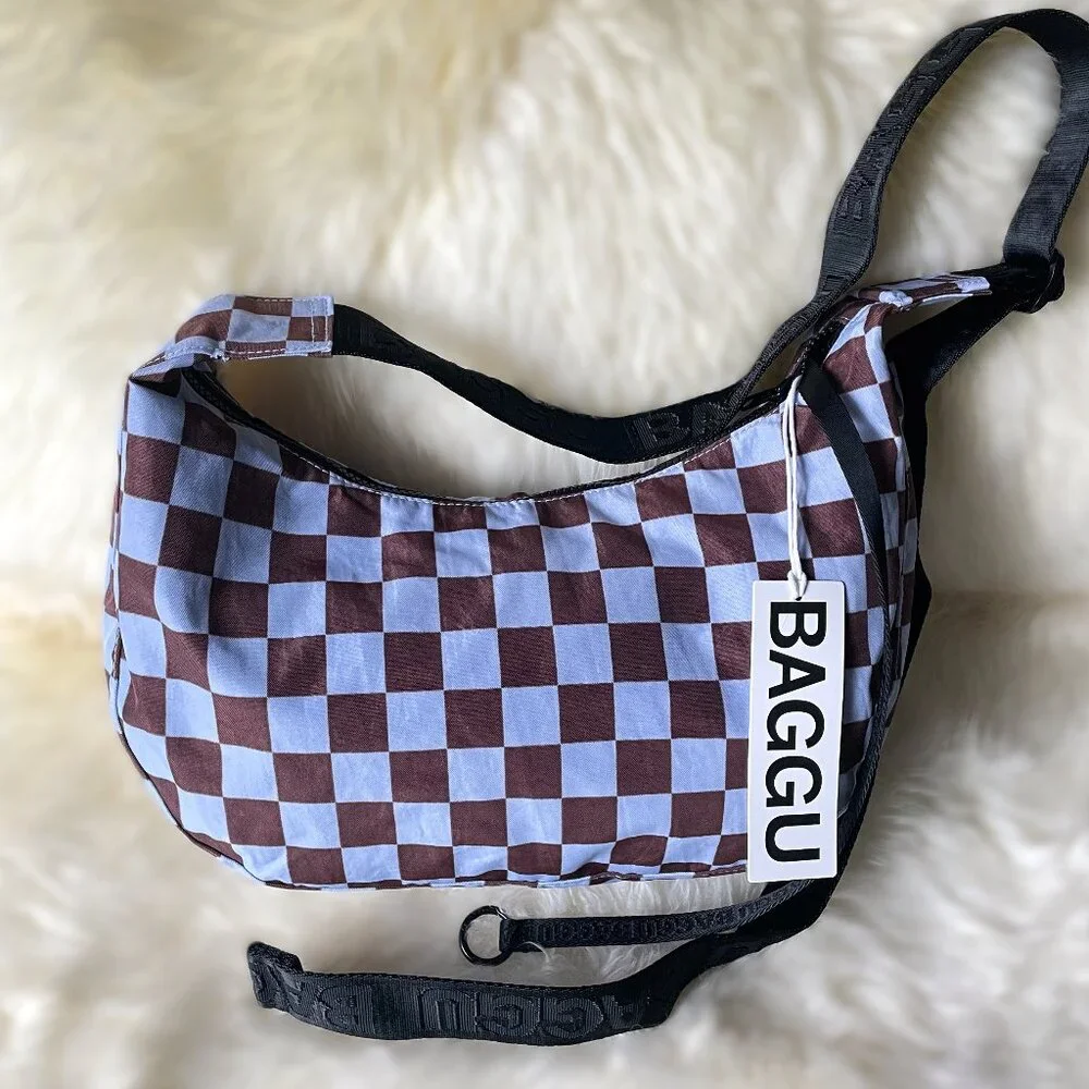NWT Baggu Medium Crescent Bag - Brown Blue Check - Picture 3 of 8